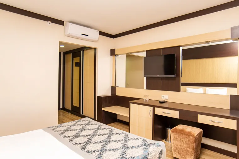 Pool View Room