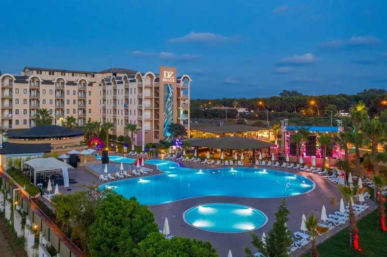 DZ Belek at dusk